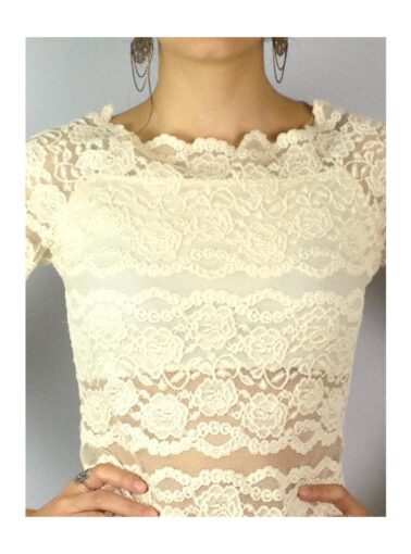 BLUSA DE RENDA