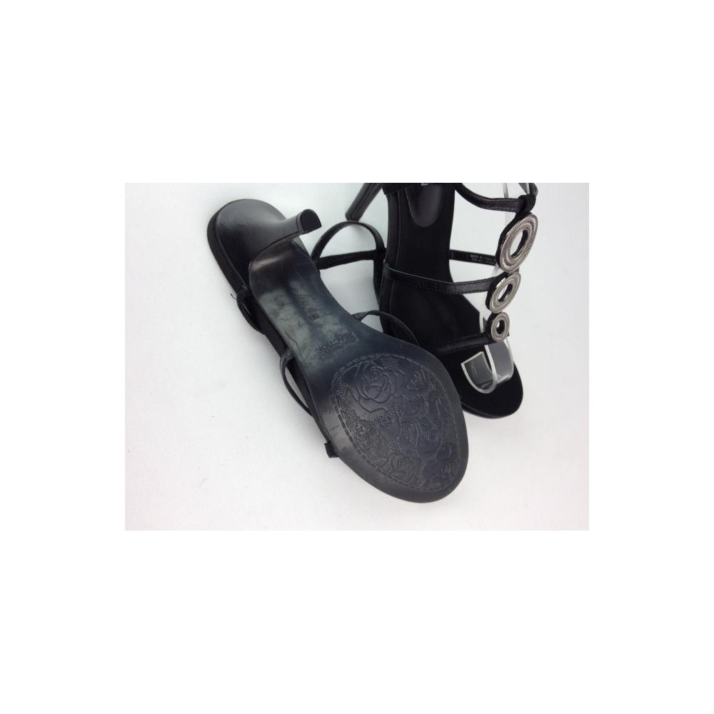 SANDÁLIA KENNETH COLE REACTION COM DETALHE