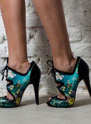 SANDÁLIA ADRIANA BARRA ESTAMPADA