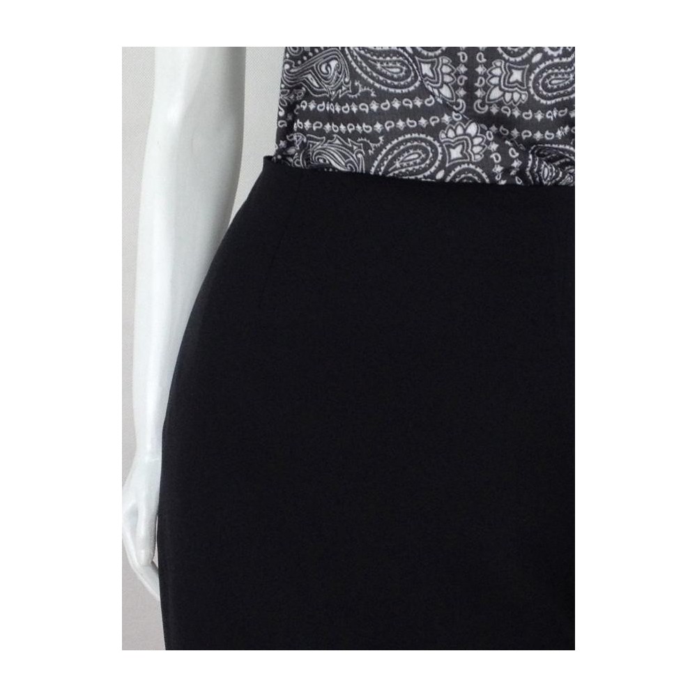 SAIA MAKAYA DE ALFAIATARIA