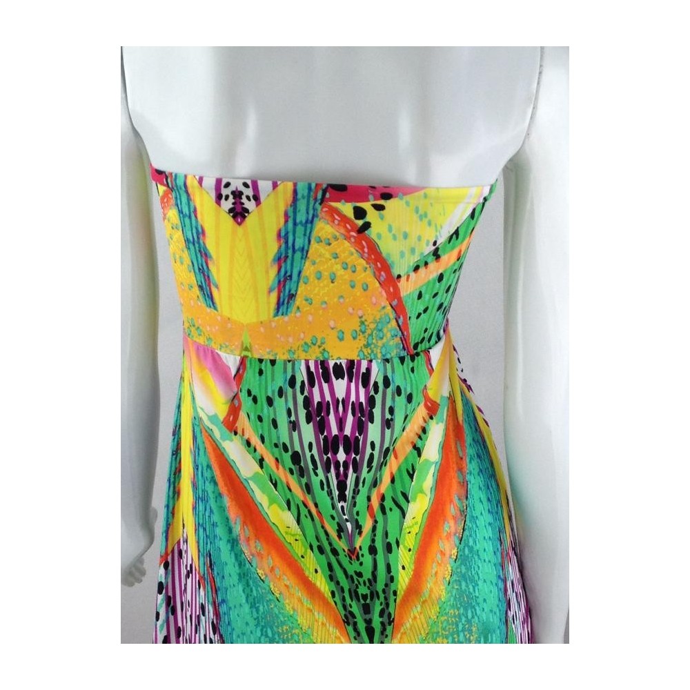 VESTIDO TOMARA QUE CAIA DE LYCRA