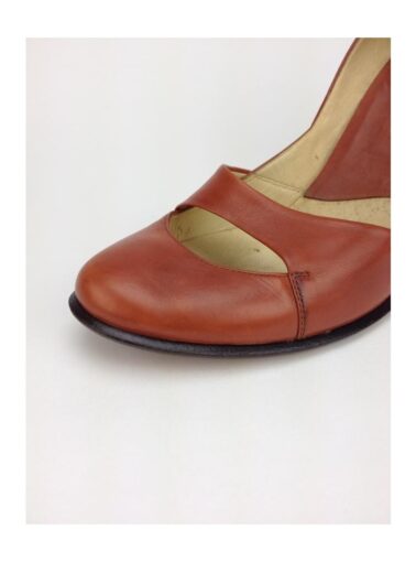 SAPATO POLLINI DE BICO REDONDO