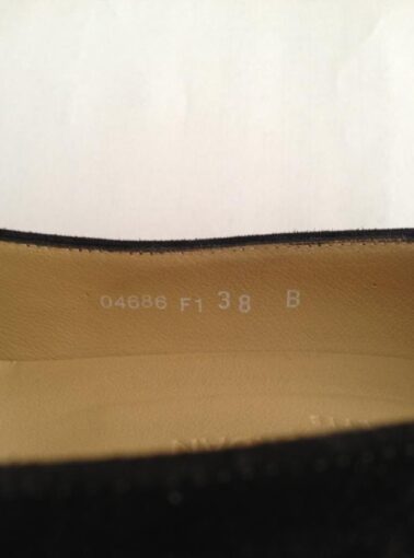 SAPATO CHARLES JOURDAN DE CAMURÇA CJ