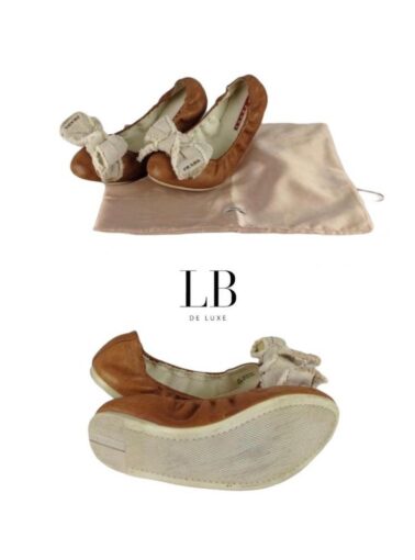 SAPATILHA PRADA DE COURO COM LAÇO