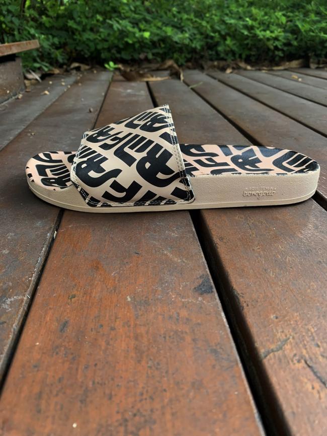 CHINELO FARM SLIDE LOGOMANIA - Imagem 2